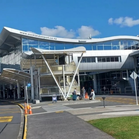 Emirates Airlines Auckland office in New Zealand